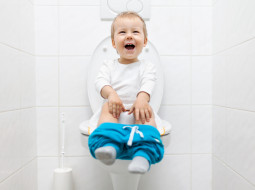 Toilet doorspoelen